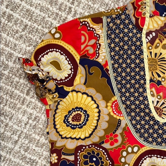 J CREW  Cap Sleeve Blouse with Bib Collar Sz 2 - Picture 2 of 5